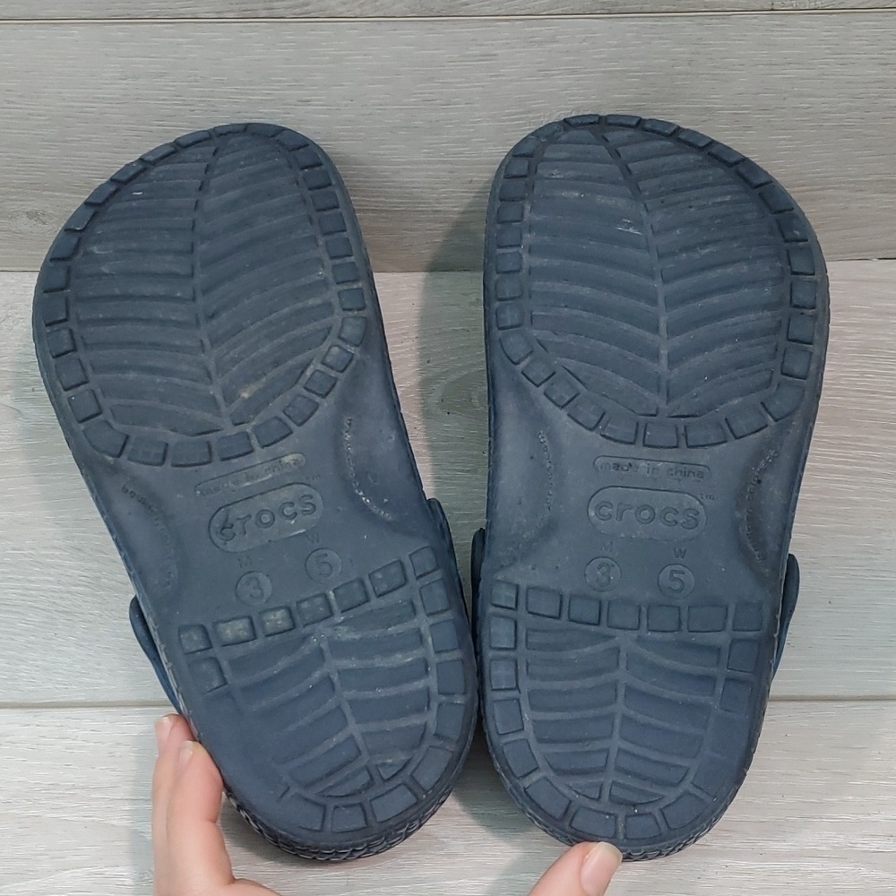 Crocs Women Comfort Crocskin Insulated lined Clogs Mule shoes sz 5 - Picture 9 of 11